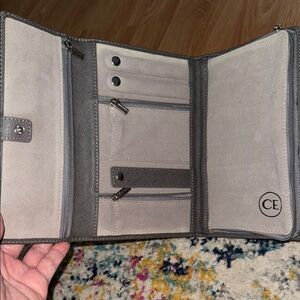 Chic Gray Travel Jewelry Organizer with Multiple Compartments